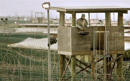 Przedstawiciele Czerwonego Krzyża spotkali się z członkami Al-Kaidy w Guantanamo