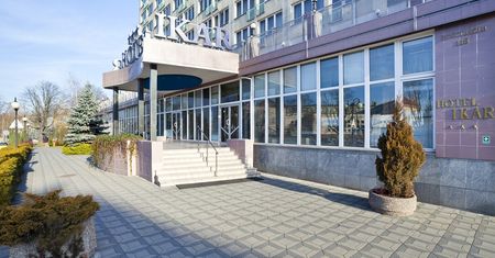Koronawirus. Hotel w Poznaniu zmienia się w izolatorium. Dostepne 164 pokoje