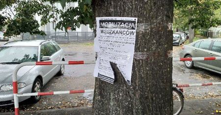 Poznań. Dziecko kuszone do auta. Rodzice alarmują o zamaskowanym kierowcy