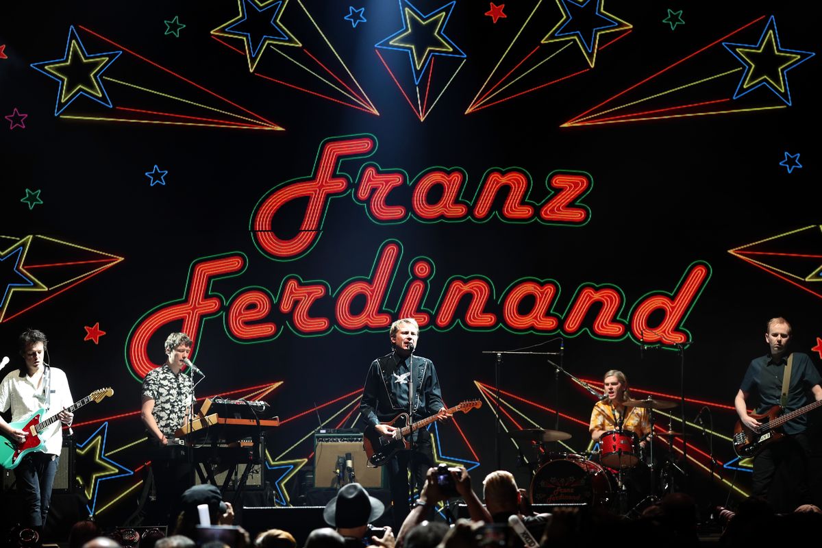 Franz Ferdinand w Warszawie: zjazd absolwentów