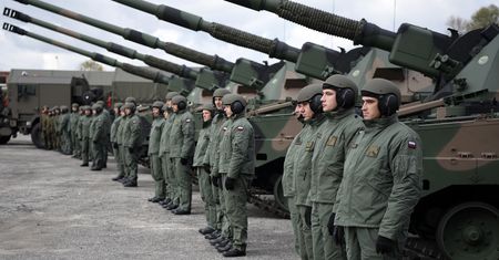 Kraby dla wojska. Siły Zbrojne odebrały nowe superhaubice