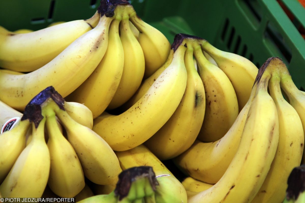 Wykałaczki w bananach w Biedronce i Lidlu. Trwa wyjaśnianie sprawy