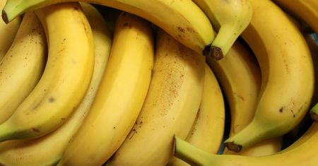 Takich bananów nie jedz. Zwróć uwagę na ten szczegół, bo możesz sobie zaszkodzić