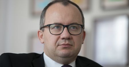 Zdjęcia europosłów PO na szubienicach. Adam Bodnar o decyzji sądu. "To jasny sygnał"
