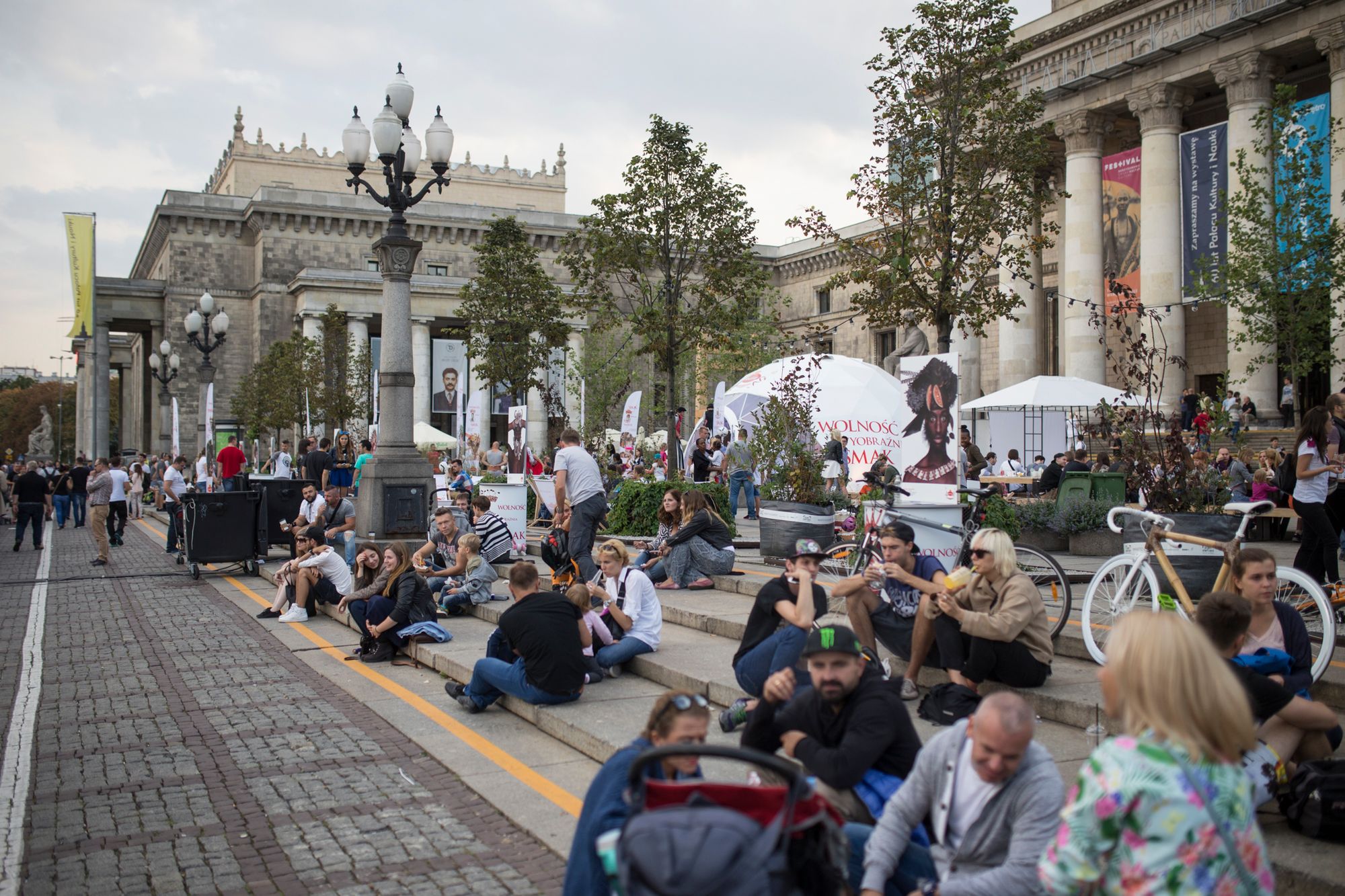 Foodtruckowa Noc Muzeów i dwa dni jedzenia pod Pałacem Kultury! 