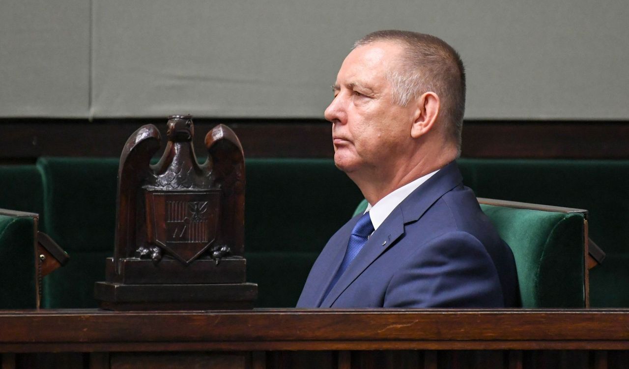 Radio ZET: Autor raportu ostrzegającego przed Marianem Banasiem zwolniony