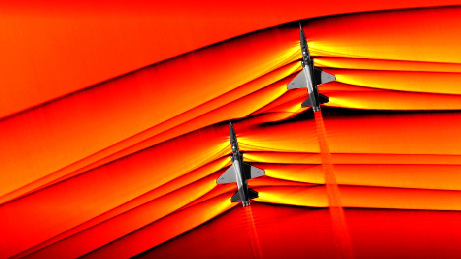 Samoloty T-38. Zdjęcia wykonane przez NASA metodą schlieren