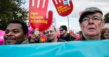 "Bundestag bez nazistów". Niemcy protestują przeciwko rasizmowi