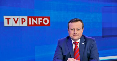Dziennikarz TVP Info trafił do szpitala. Uspokoił widzów
