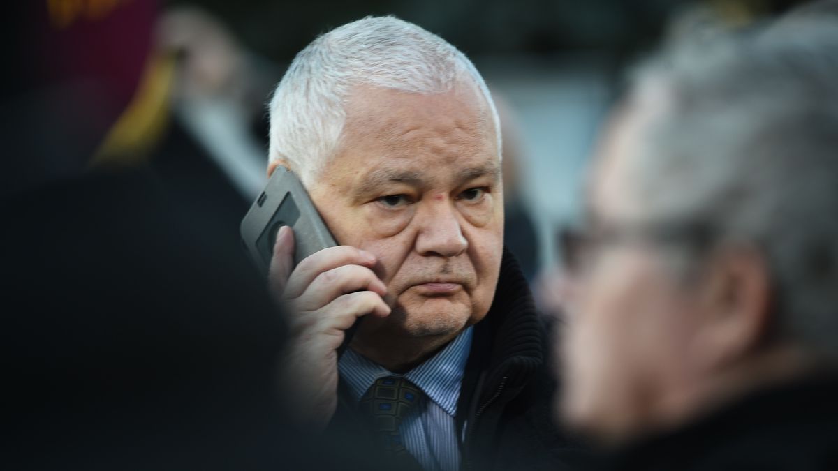 - Dlaczego akurat my? - pytał prezes NBP Adam Glapiński. Kukiz15 idzie za ciosem, chce ujawniać zarobki w kolejnych instytucjach publicznych. 