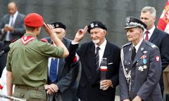 Po wizerunkowej wpadce Tigera, firma wesprze powstańców warszawskich