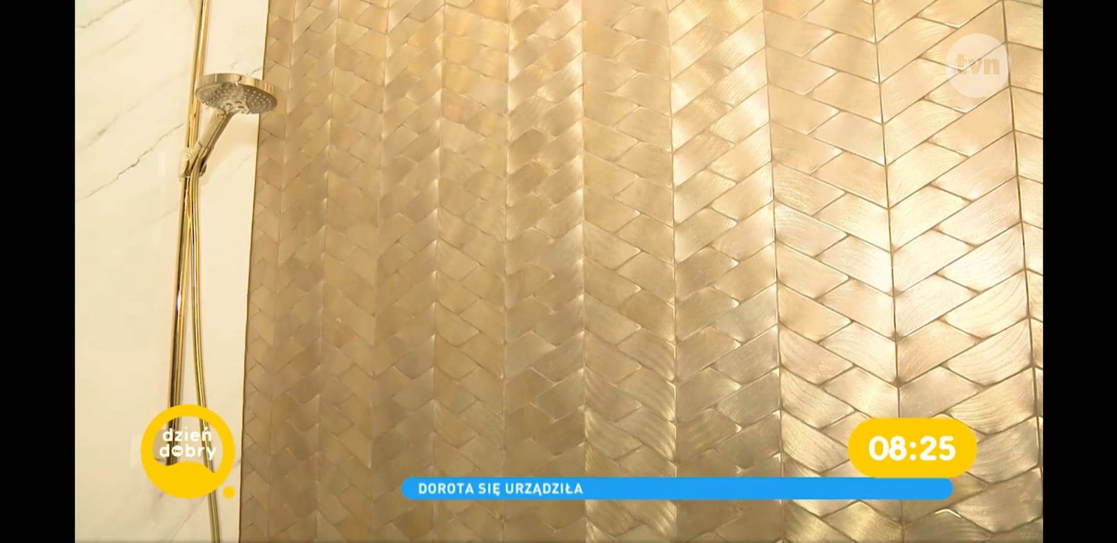 Dorota Szelągowska - złota mozaika w łazience