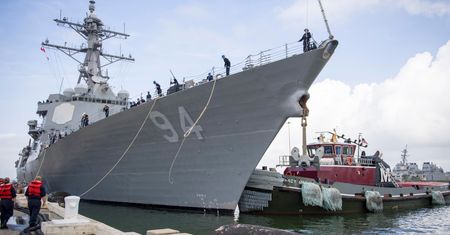 Amerykańska flota ucieka przed burzą. W Polsce żołnierze USA byliby bezpieczni