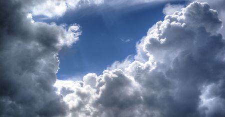 Prognoza pogody na dziś - 16 sierpnia. Do południa słonecznie, potem może popadać