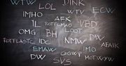 Slang na tablicy