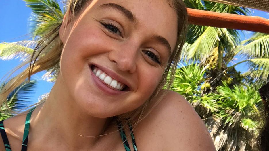 Iskra Lawrence pochwaliła się efektami ciążowej sesji zdjęciowej