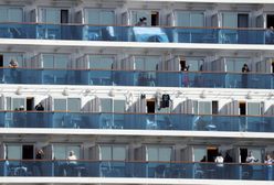 Koronawirus z Chin. Już 130 zarażonych na Diamond Princess. Liczba ofiar wirusa wyższa niż podczas epidemii SARS
