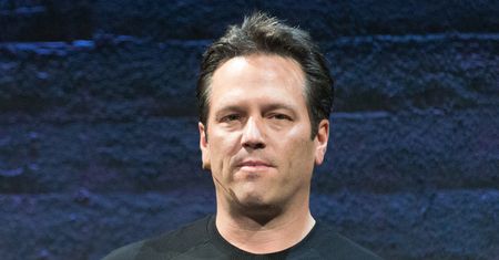 Xbox Scarlett. Konsola prawie gotowa. Phil Spencer już ją przetestował