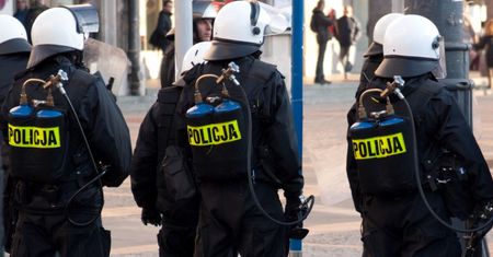 Sondaż dla WP: Polacy tracą zaufanie do policji. Psycholog: to może skończyć się katastrofą