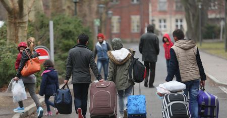 "Przyjęcie imigrantów było błędem". Szwedzka minister bije się w pierś