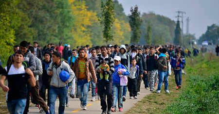 Imigranci udawali Greków. Z fałszywymi paszportami mogli swobodnie jeździć po całej Europie