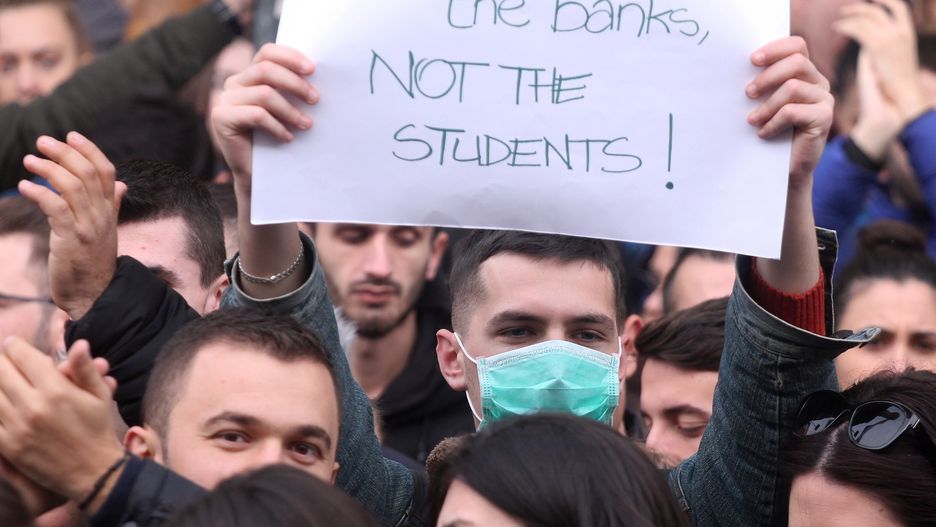 Albańscy studenci protestują przeciwko rządowi