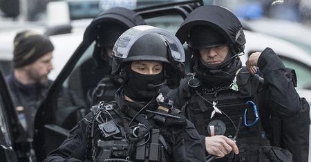 Francja. Zakładnicy uwięzieni w sklepie pod Tuluzą