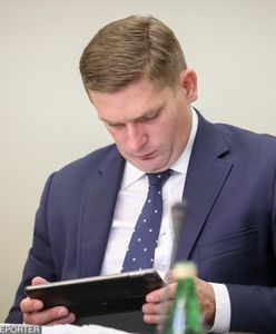 Bartosz Kownacki o wpisach podczas pracy komisji. "Co wolno politykowi, nie wolno adwokatowi"