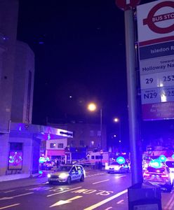 Atak terrorystyczny w Londynie w pobliżu meczetu. Jedna osoba nie żyje, co najmniej 10 rannych