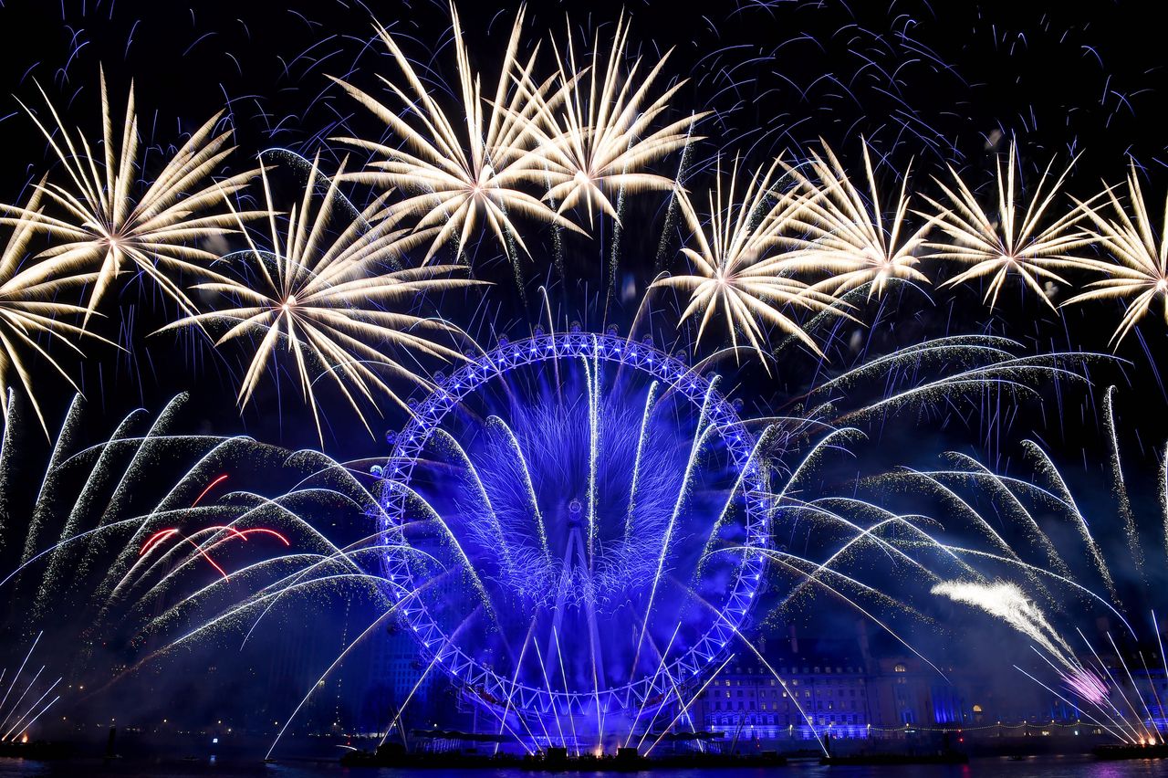 Burza po "politycznym" sylwestrze w Londynie. London Eye podświetlono w kolorach UE