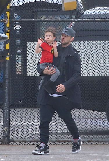 Justin Timberlake i Jessica Biel z synem przyłapani przez paparazzi