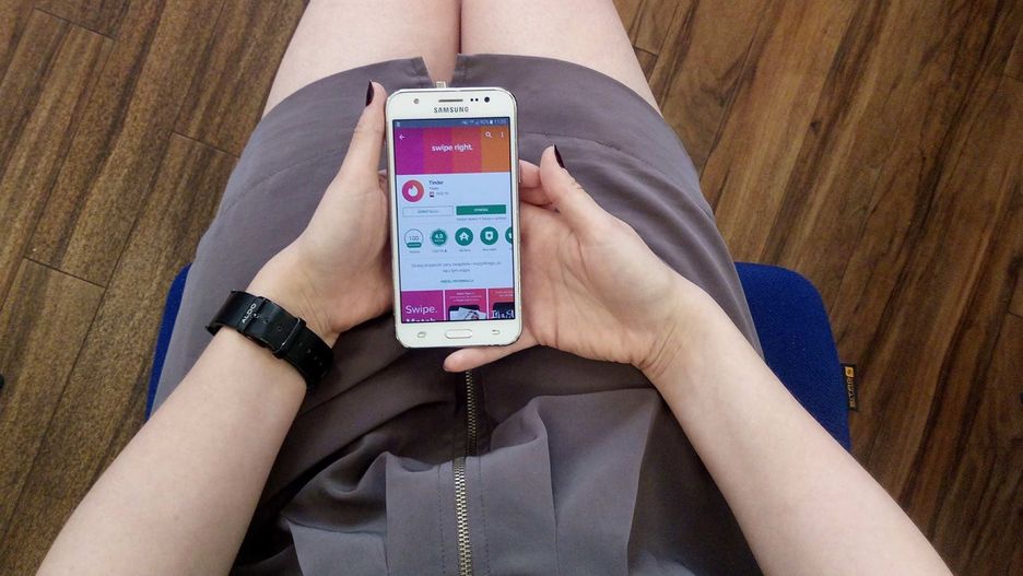 Tinder jest obecnie jedną z najpopularniejszych i najprostszych aplikacji randkowych