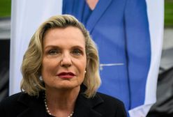 Kto tu odleciał – senator Anders z wydatkami czy pytający o wydatki