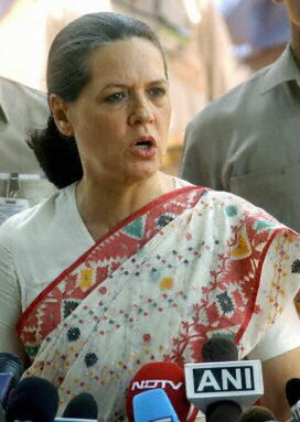 Sonia Gandhi waha się, czy zostać premierem