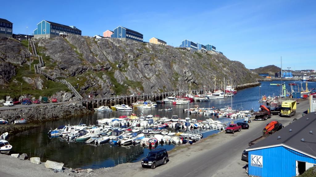 Prezydent USA zastanawia się nad zakupem należącej do Danii największej wyspy świata.