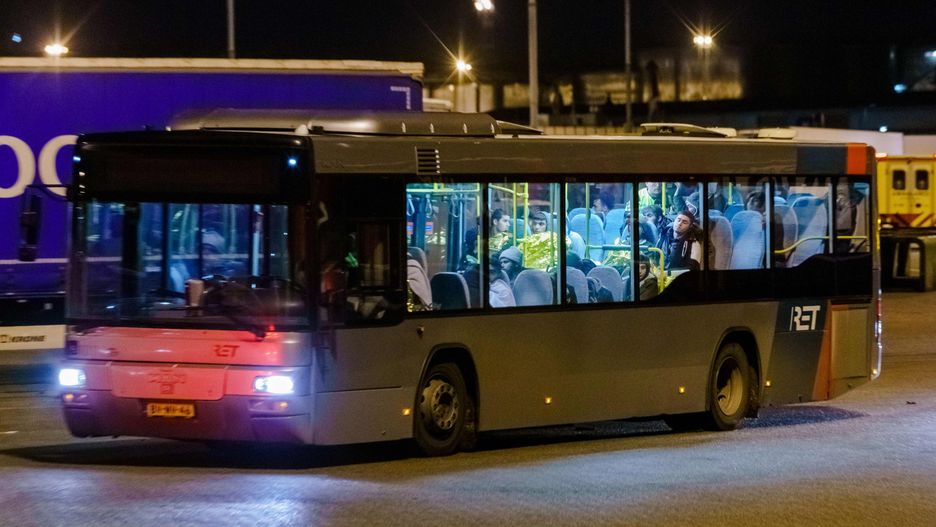 Holandia. 25 osób odkryto w kontenerze na pokładzie promu