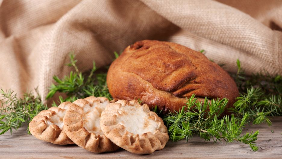 Kalakukko i pierogi karelskie. Przysmaki kuchni fińskiej