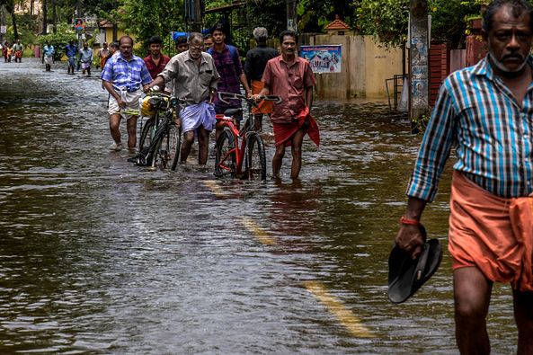 Indie. Tragiczny bilans powodzi w Kerali. 400 osób nie żyje, ponad milion zostało przesiedlonych
