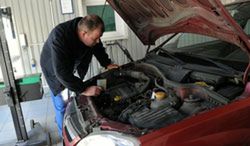 Obowiązkowe naklejki i mandaty za brak badania technicznego