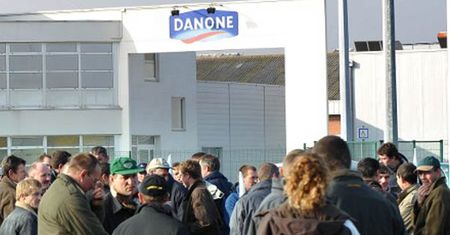 900 osób na bruk! Kolejna firma zwalnia