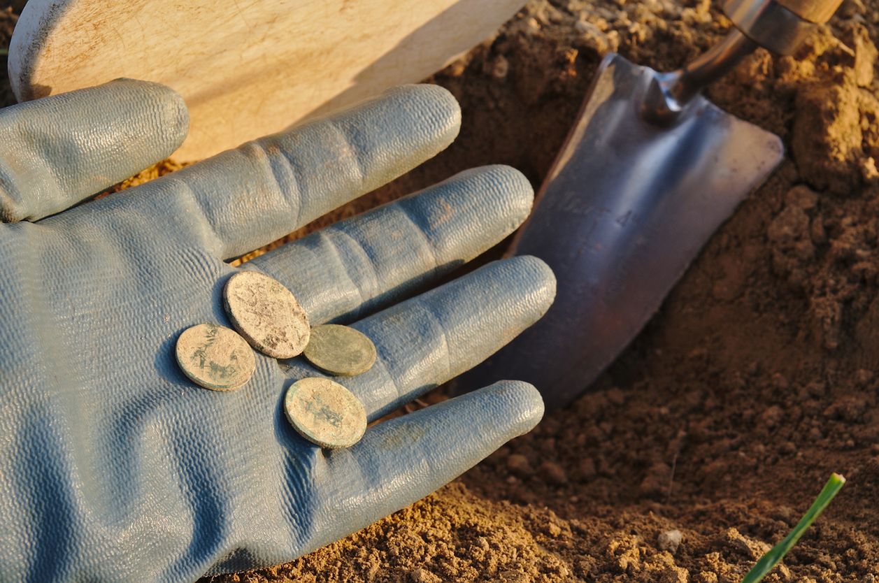 Wykrywaczem metalu znalazł największy skarb wikingów