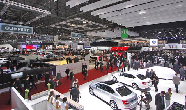 Genewa 2013: ruszył największy salon samochodowy w Europie