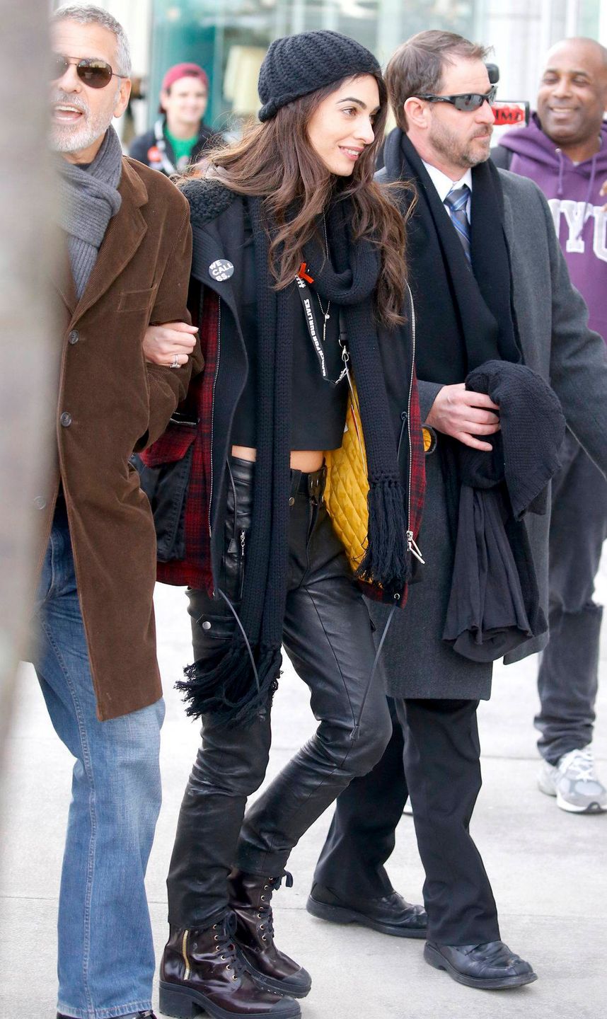 George Clooney i Amal Clooney podczas demonstracji w Waszyngtonie