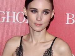 Rooney Mara w sukience idealnej na karnawał