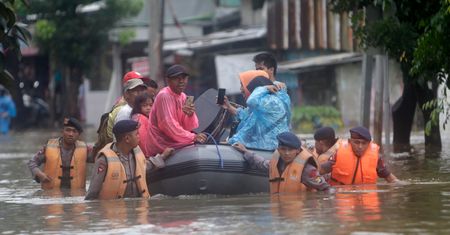 Indonezja. Rośnie liczba ofiar śmiertelnych powodzi w Dżakarcie