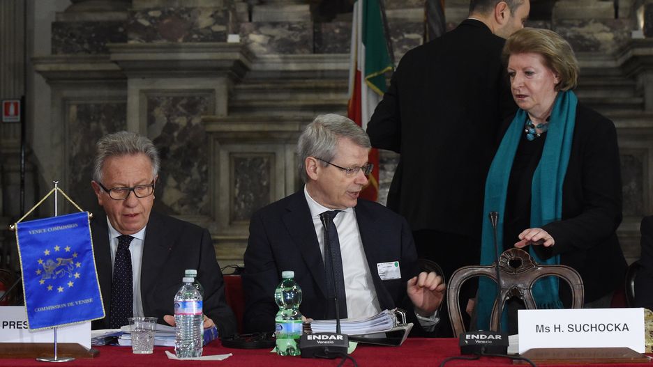 Komisja Wenecka czeka na informacje od polskiego rządu