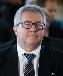 Krzyki i przepychanki na spotkaniu. Czarnecki: "Wtargnęła bojówka KOD"