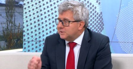 #dzieńdobryWP Czy w Smoleńsku był zamach? Zobacz, co odpowiedział Czarnecki