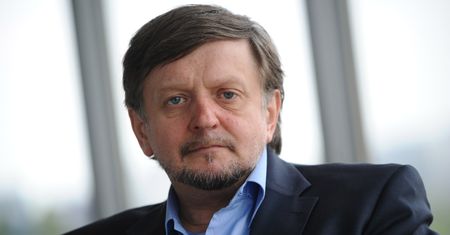 Burza po wpisie Stanisława Janeckiego. "Miliony w trumnie Adamowicza"