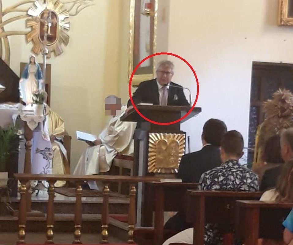 Ryszard Czarnecki na ambonie. Rzecznik Konferencji Episkopatu Polski komentuje 